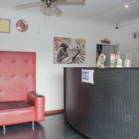 Acn International Regency Lodge Kempton Park Eksteriør bilde
