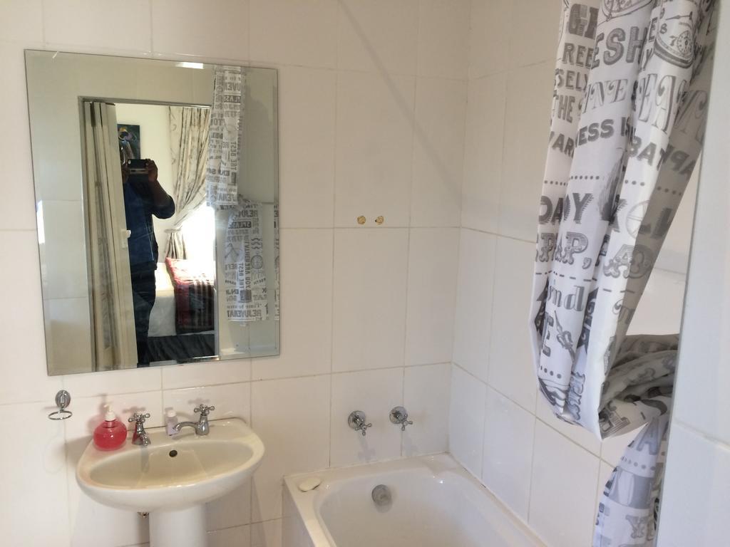 Acn International Regency Lodge Kempton Park Rom bilde