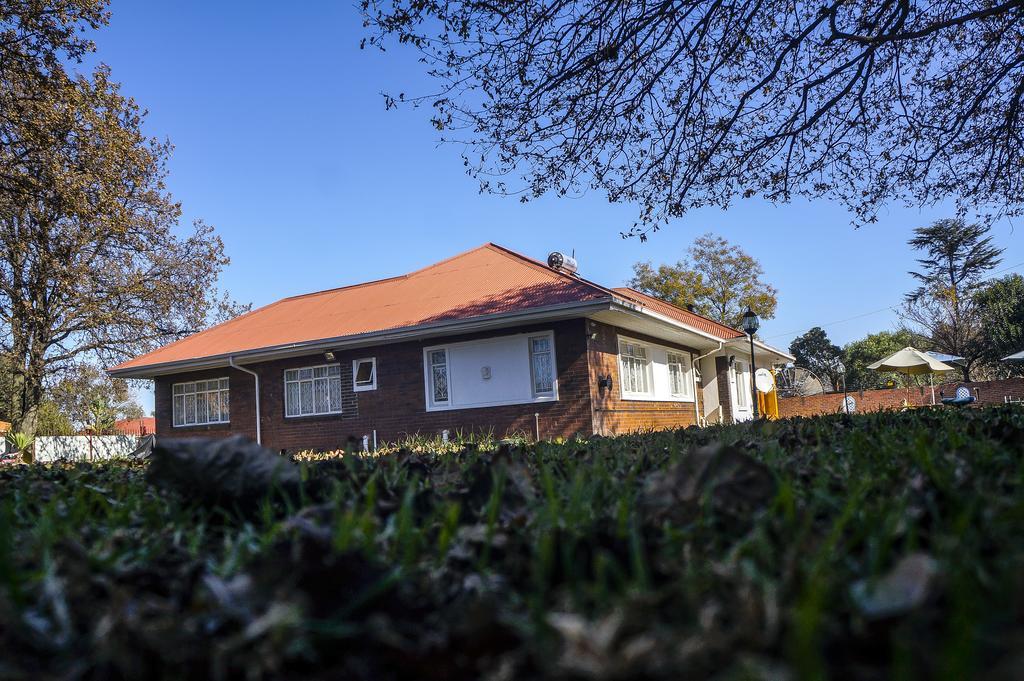 Acn International Regency Lodge Kempton Park Eksteriør bilde