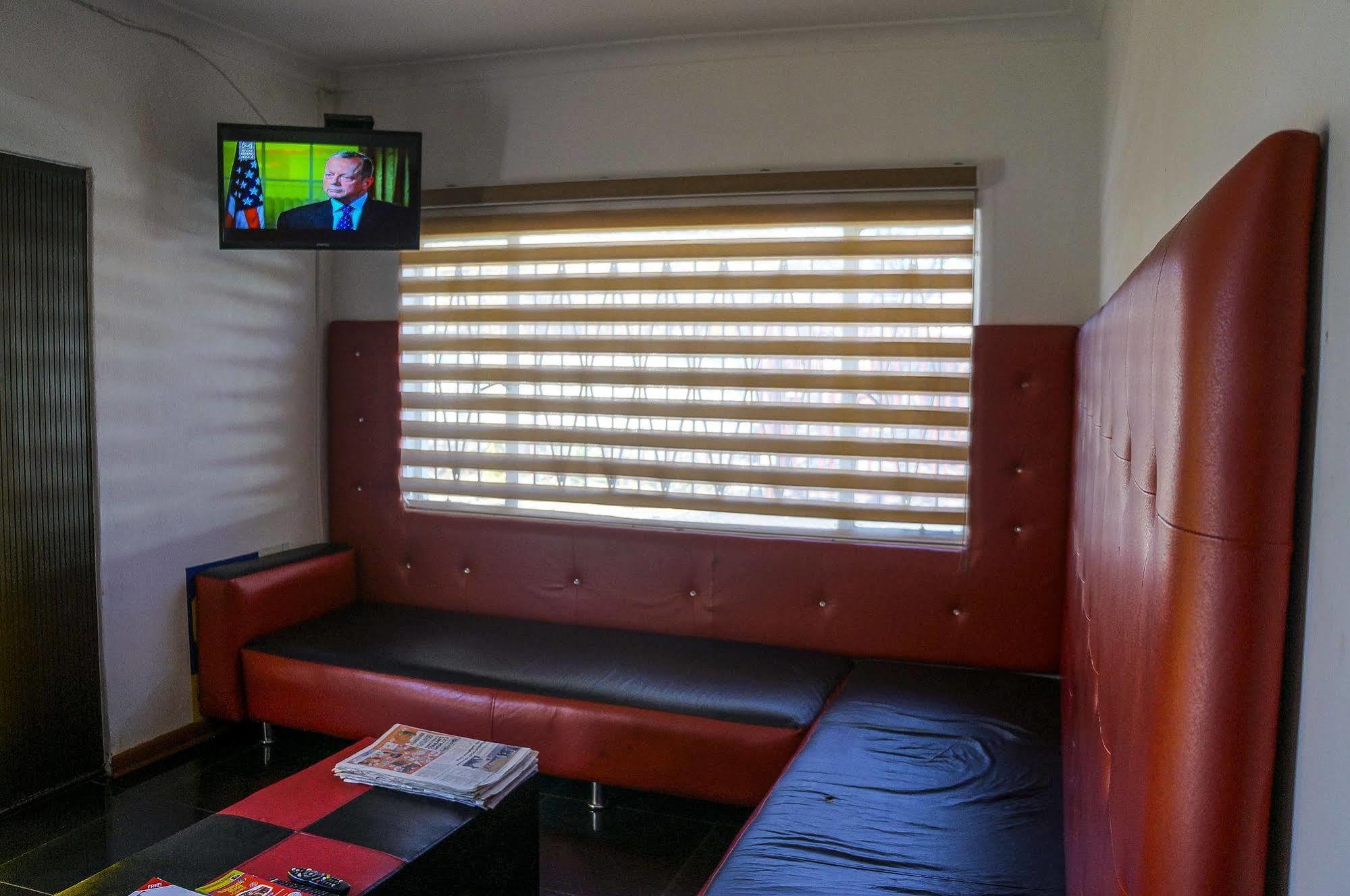 Acn International Regency Lodge Kempton Park Eksteriør bilde